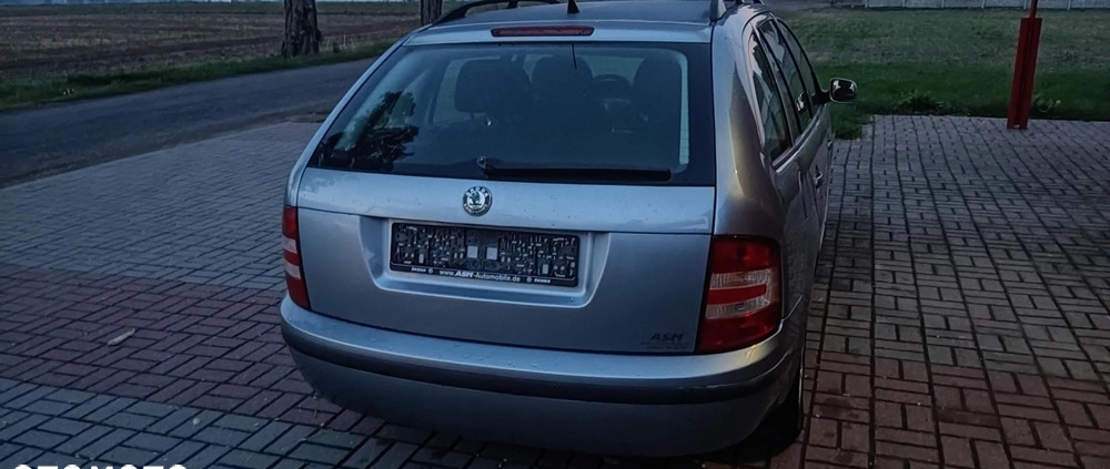 Skoda Fabia cena 7999 przebieg: 200000, rok produkcji 2006 z Kruszwica małe 67